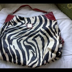 Large shoulder bag